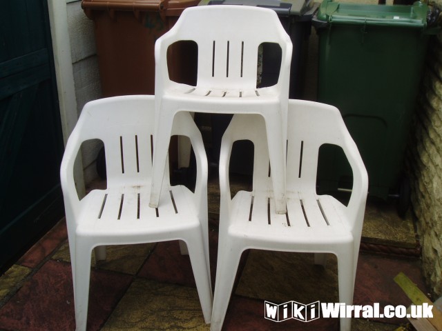 Attached picture garden chairs.JPG